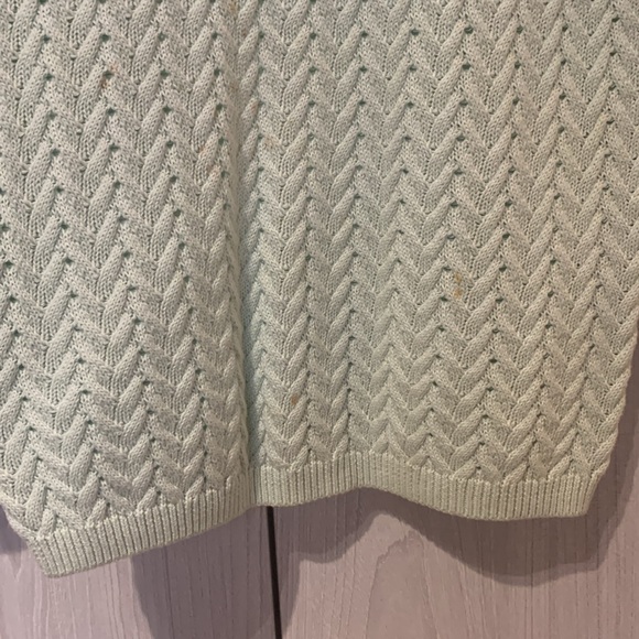 Lord and Taylor three-quarter sleeve cotton poly knit pullover crewneck top - Picture 5 of 5